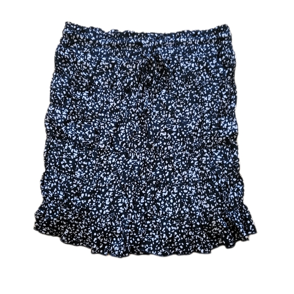 Urban Romantics Black and Tan Skirt Size Small - Picture 2 of 7